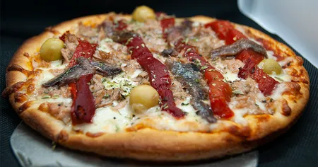 Del país